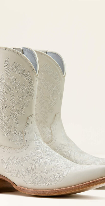 Cate Western Boot Pair